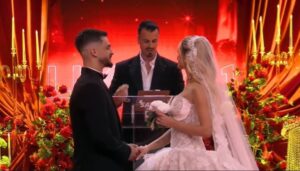 Gimbo martohet me Selin, pamje nga dasma e madhe