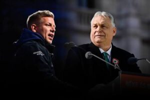 Hungari opozita fiton 2:1 ndaj Orban