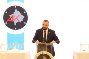 Ramush Haradinaj humb “krahun e djathtë” në Deçan