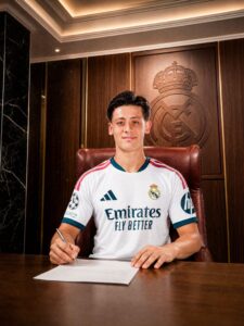 Real Madrid arrin marrëveshjen me Arda Güler: Palët kanë nënshkruar zgjatjen e kontratës, ja detajet